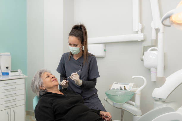 Best Broken or Cracked Tooth Emergency Dentist in Stlman Valley, IL